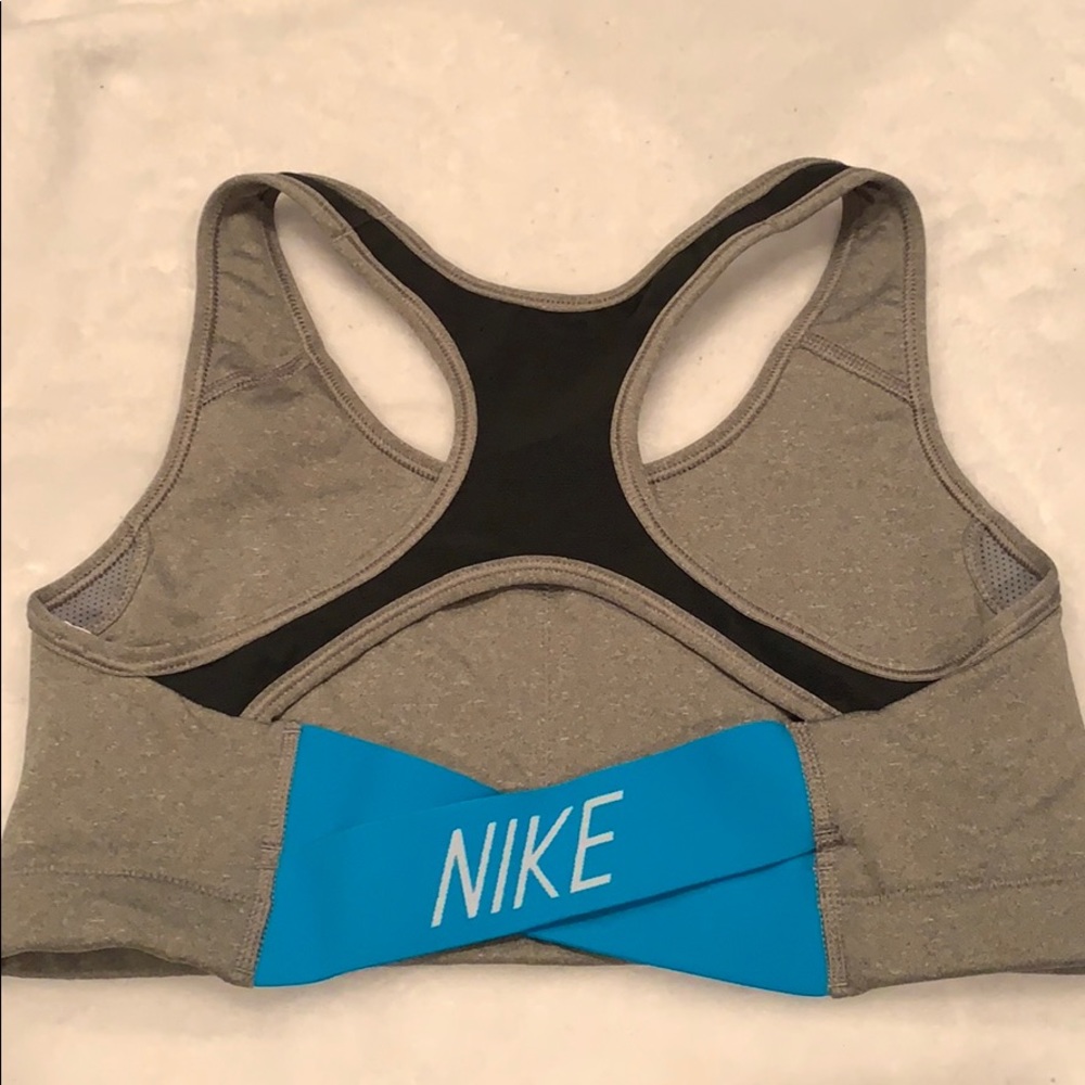 Nike - DRI-FIT - Picture 2 of 2